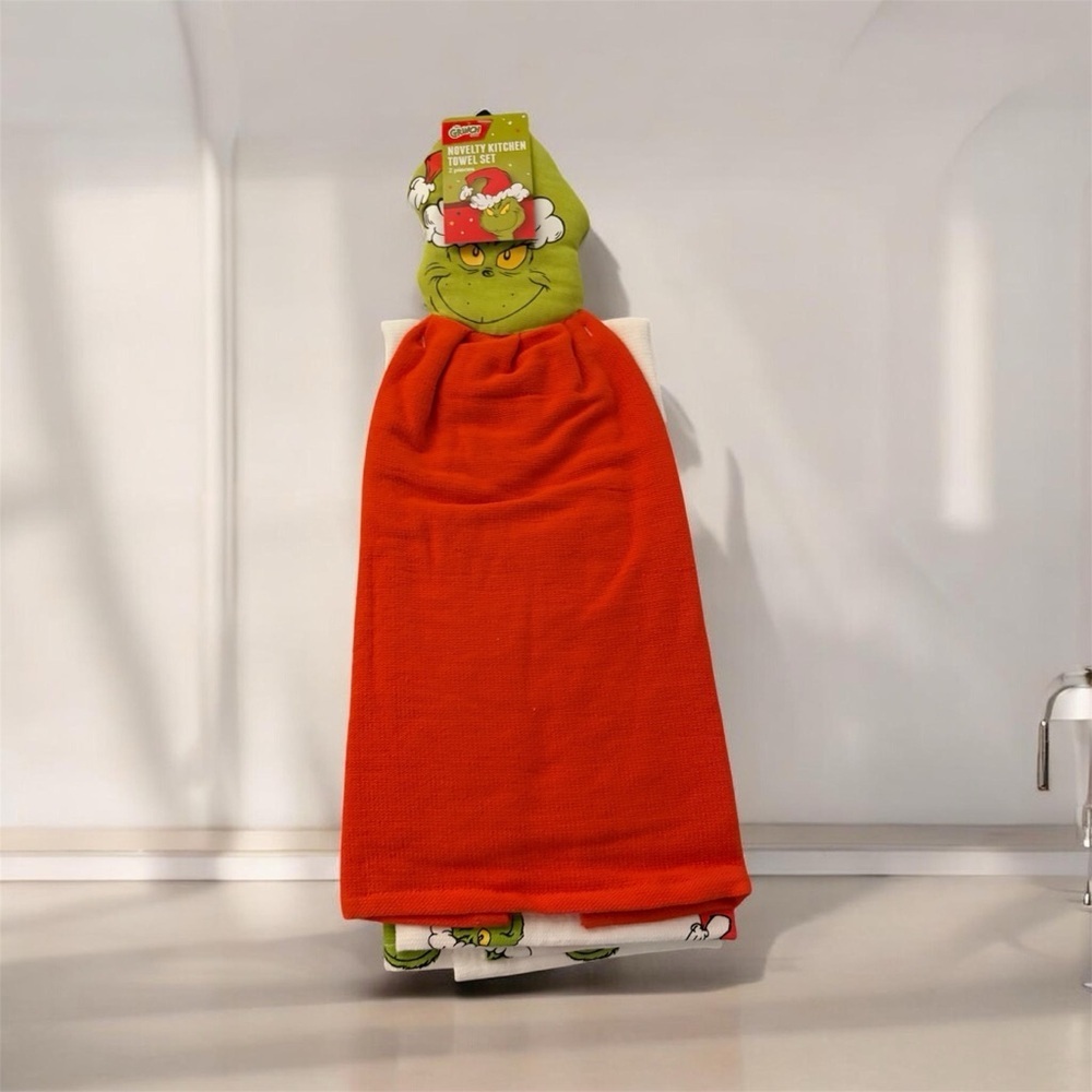 Dr. Seuss The Grinch Novelty 2pc Kitchen Towel Set - Red and Green - Picture 2 of 6